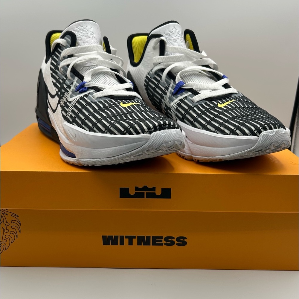 Lebron Witness V1 White/Black Persian Violet Size 11 Pre-Owned